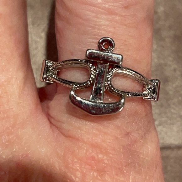 Sterling Silver 925 Anchor Nautical Style Ring - Picture 4 of 6